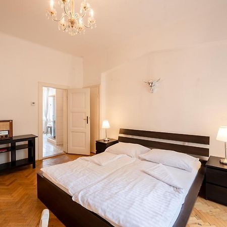 Frida Apartman Bratislava Exterior foto