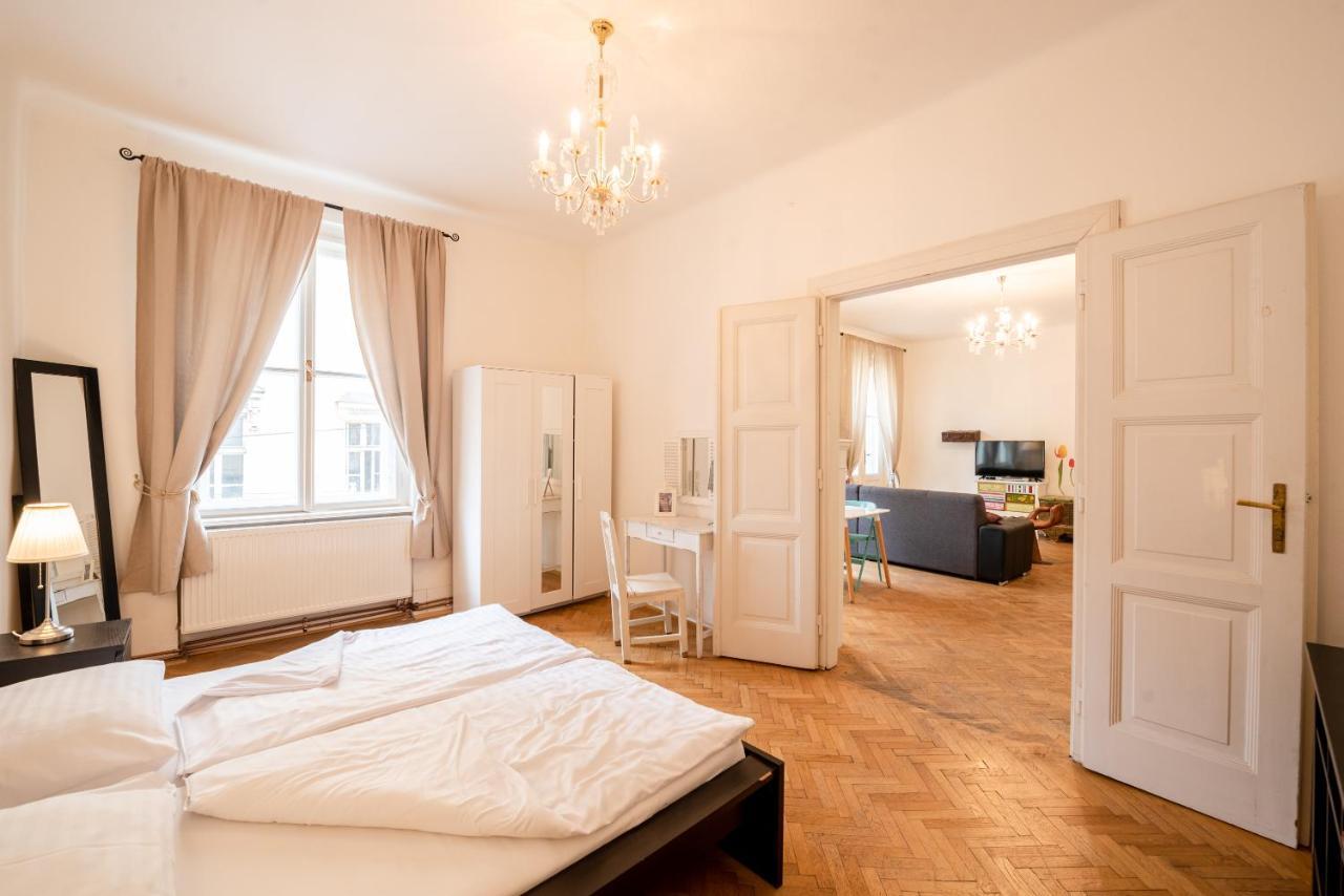 Frida Apartman Bratislava Exterior foto