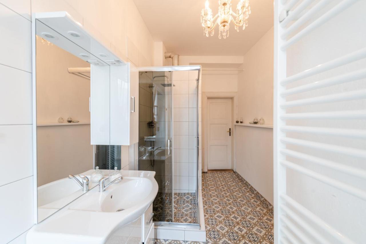 Frida Apartman Bratislava Exterior foto